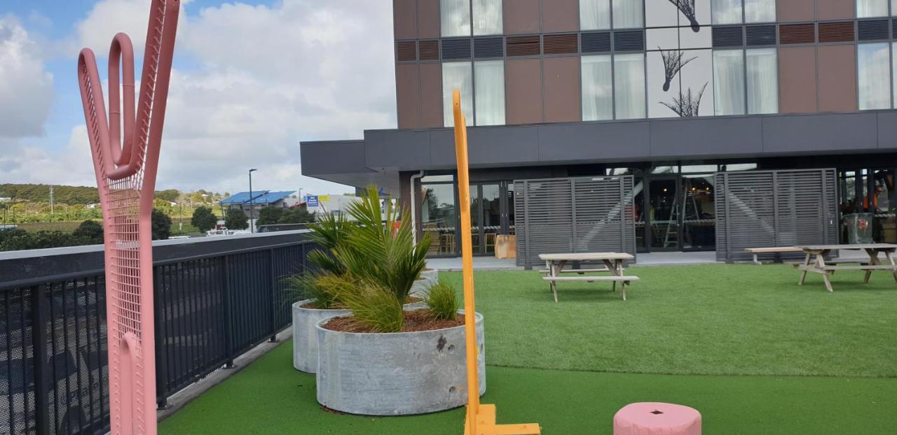 Ramada Suites By Wyndham Auckland Manukau Pacfic Centre Exteriör bild