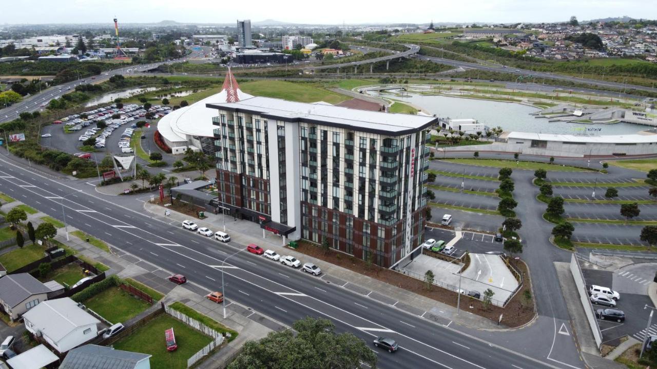 Ramada Suites By Wyndham Auckland Manukau Pacfic Centre Exteriör bild